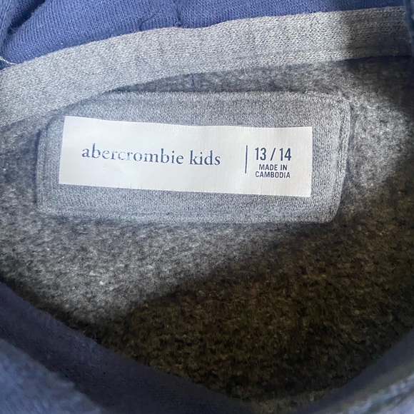 Abercrombie & Fitch Navy and Gray Sweatshirt hooded logo size 13/14 - Picture 5 of 6